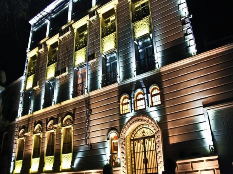 East Legend Hotel Bakoe Buitenkant foto
